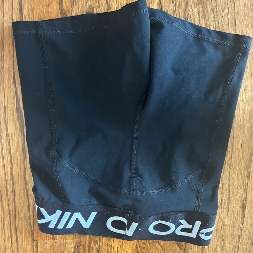 Black nike pros
